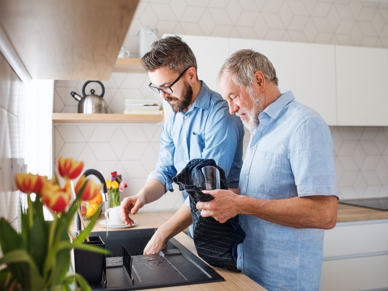 What are the signs that my parent is getting dementia?